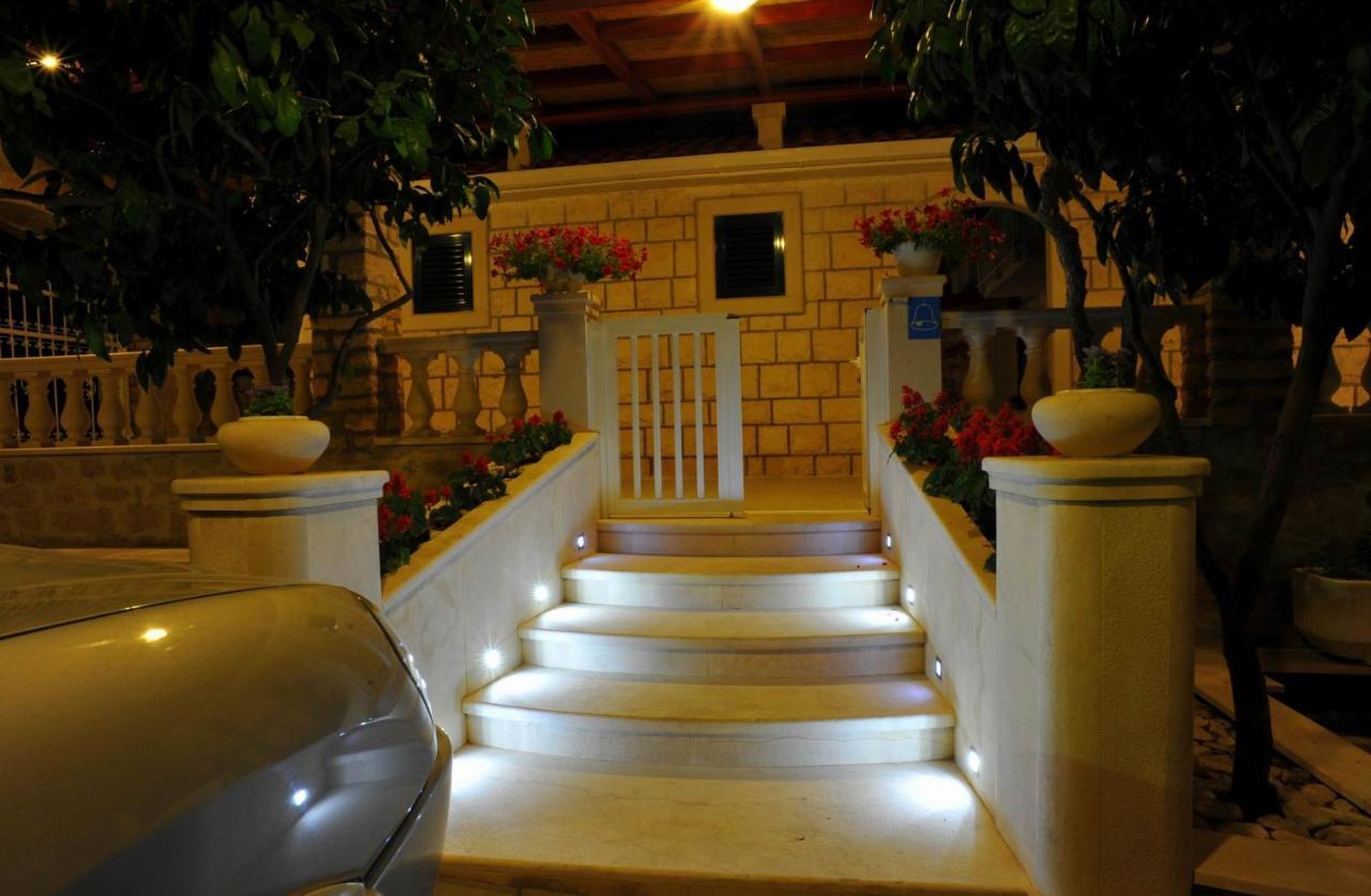 Villa Anni 수티반 외부 사진
